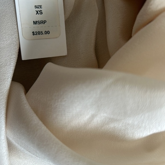 Alice + Olivia by Stacey Bendet Silk Blouse Champagne Size XS 100% Silk - Picture 10 of 11